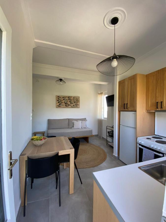 Thassa Beach Apartment No1 Leonídion Eksteriør bilde